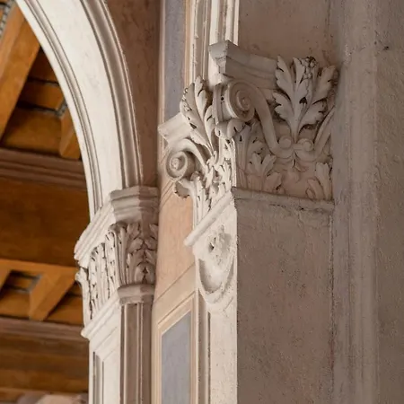 Loft Palazzo Dionisi Lägenhet