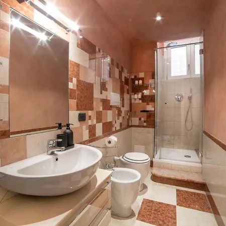 Loft Palazzo Dionisi Apartment *