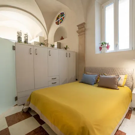 Loft Palazzo Dionisi Apartment